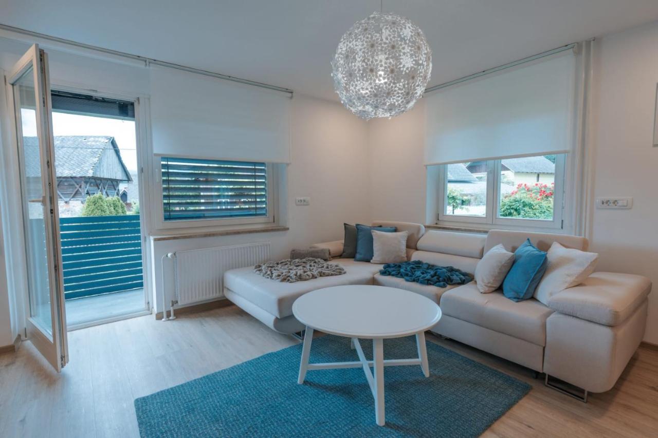 Apartma Lamberger Zirovnica Eksteriør billede